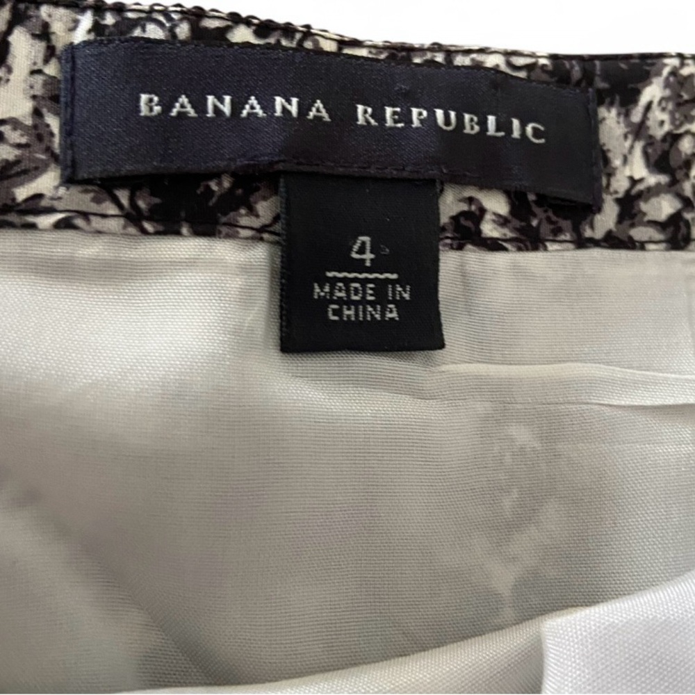 Banana Republic Silk Black White Floral A-Line Midi Office Skirt Womens Size 4 - Picture 4 of 5